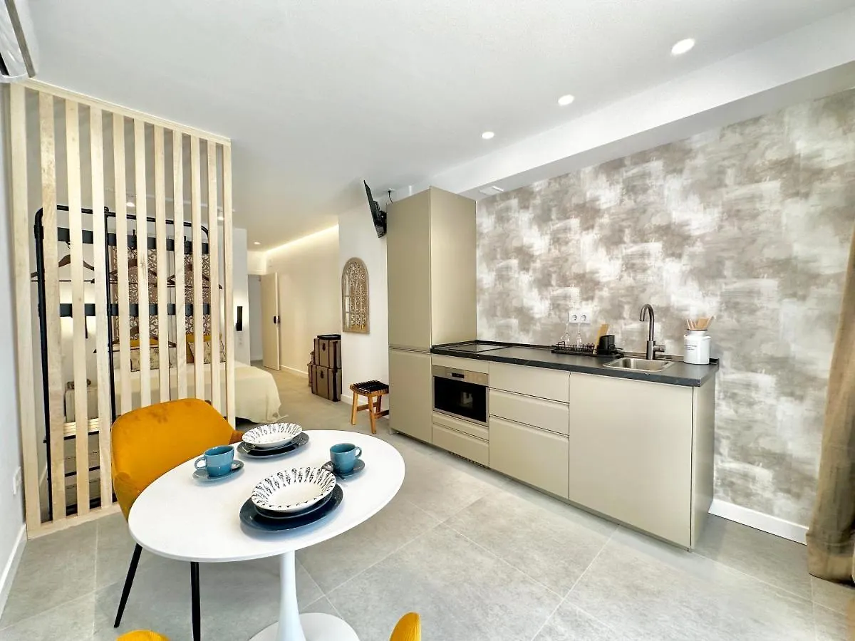 Loft 18 Beachfront Marbella Center 0*,  Spanien