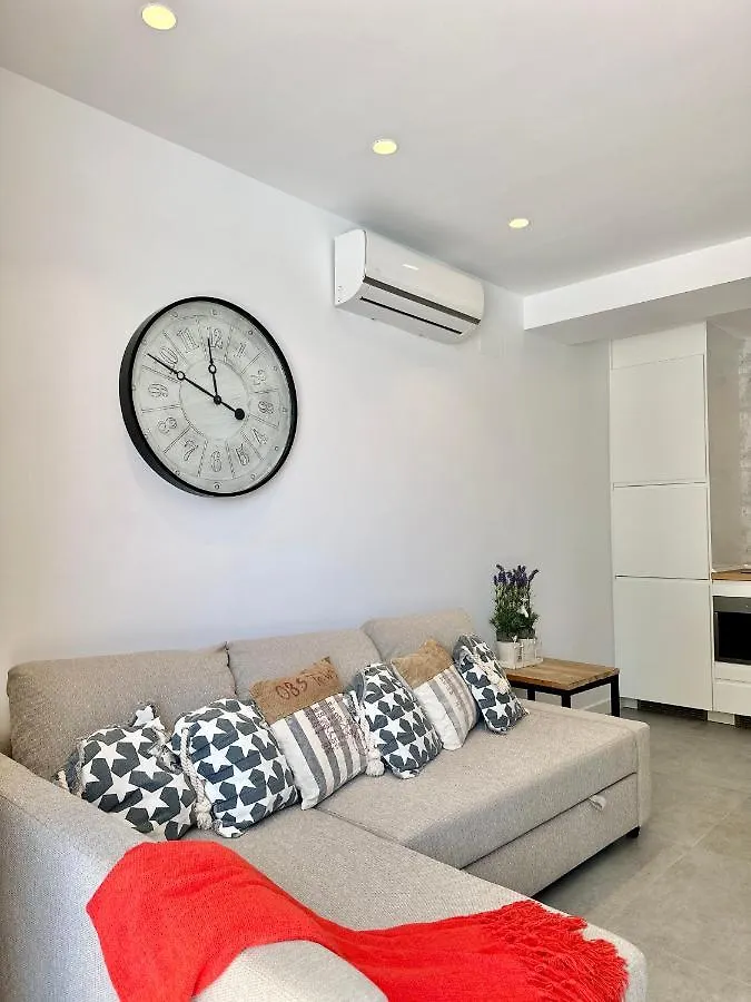 Loft 18 Beachfront Marbella Center Aparthotel