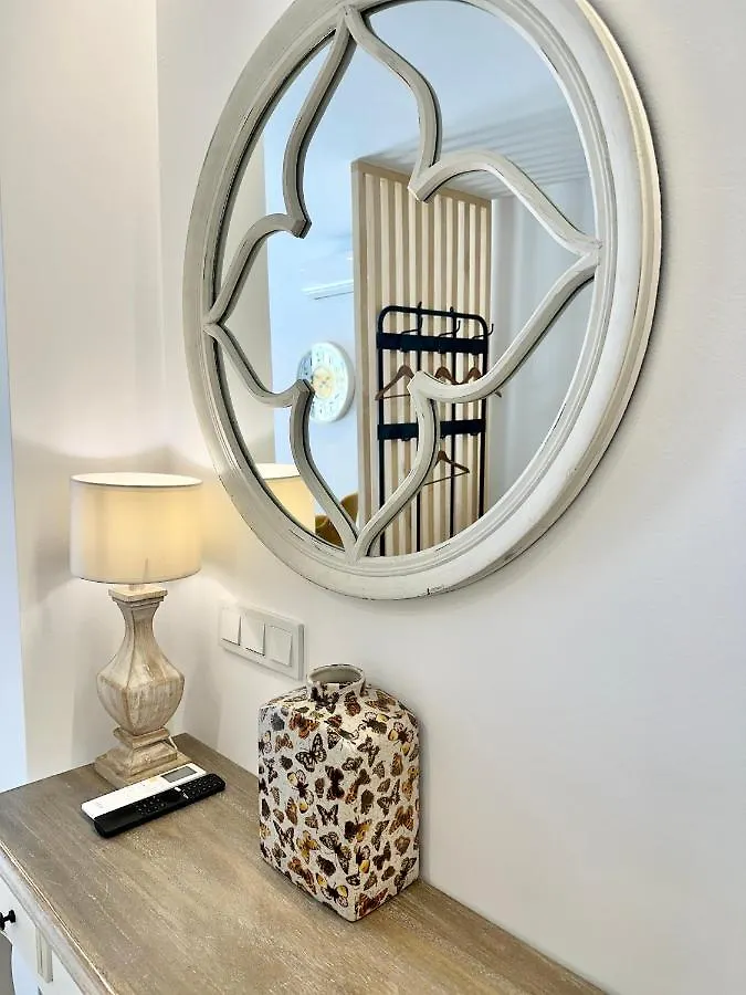 Aparthotel Loft 18 Beachfront Marbella Center Spanien